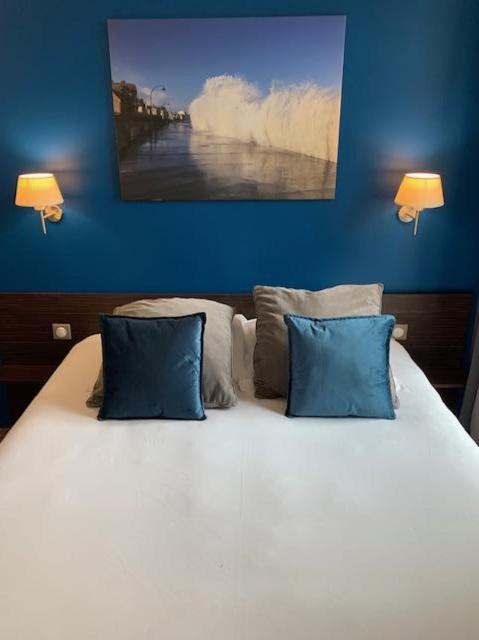 Hotel De Bretagne Dol Centre Ville - Hotel Et Restaurant Дол-де-Бретан Екстериор снимка