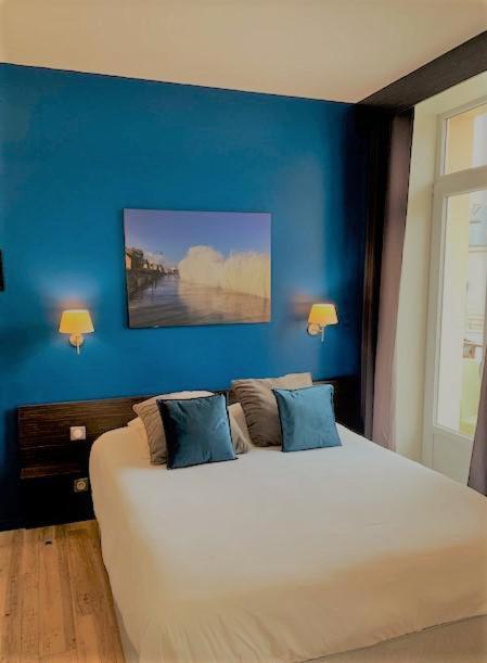 Hotel De Bretagne Dol Centre Ville - Hotel Et Restaurant Дол-де-Бретан Екстериор снимка