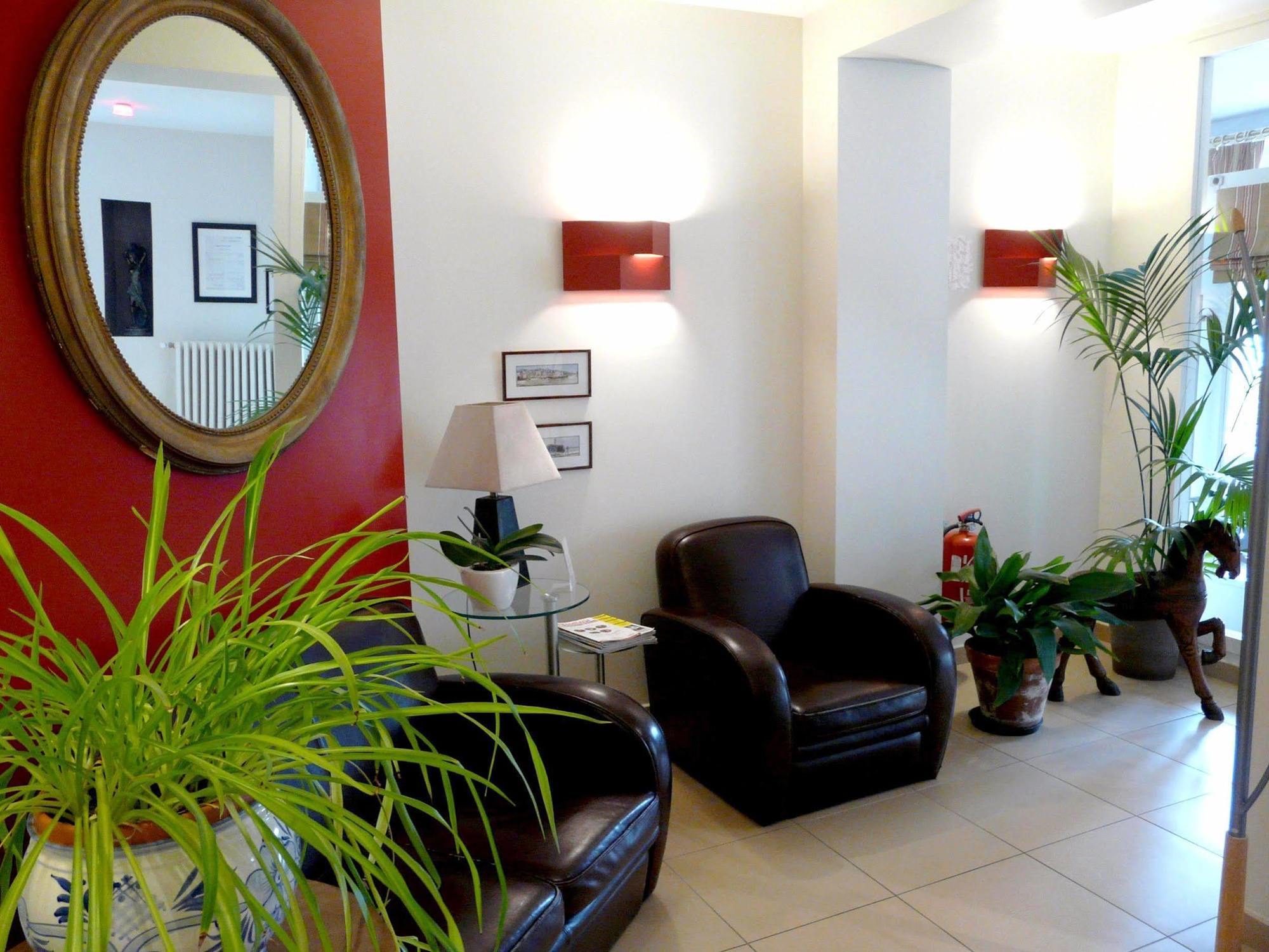 Hotel De Bretagne Dol Centre Ville - Hotel Et Restaurant Дол-де-Бретан Екстериор снимка