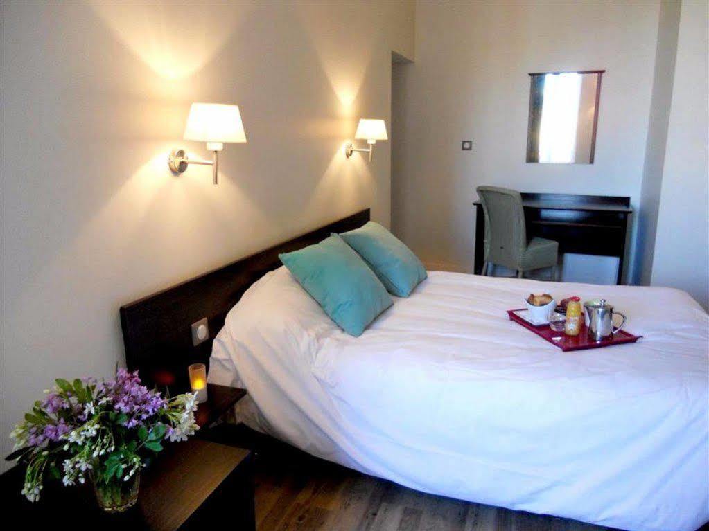 Hotel De Bretagne Dol Centre Ville - Hotel Et Restaurant Дол-де-Бретан Екстериор снимка